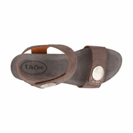 Taos carousel cheap 2 wedge sandal